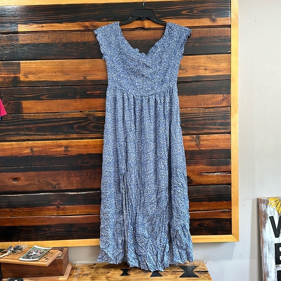 Floral dress - Picture 3 of 6